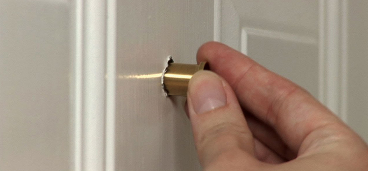 peephole door repair in Madera Acres
